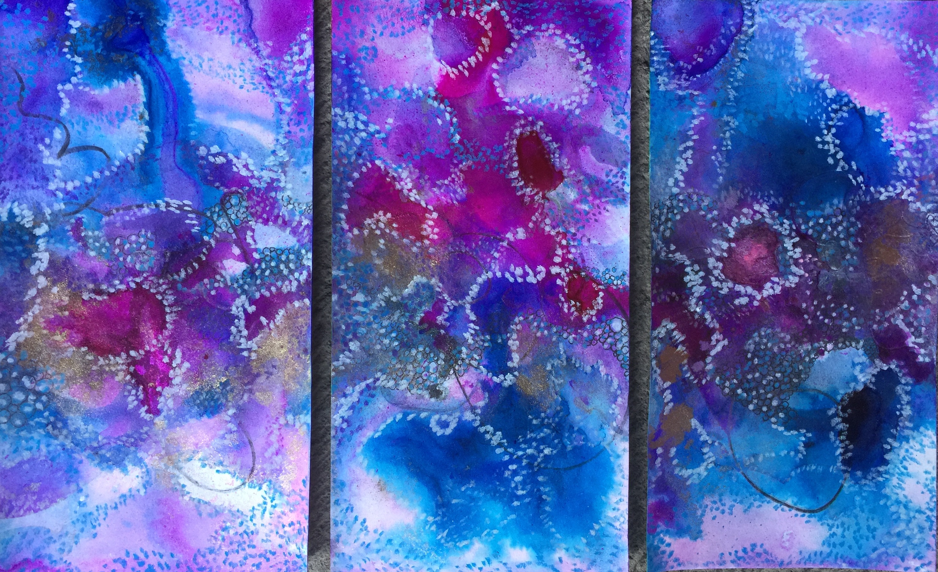(3) 17 cm x 33 cm