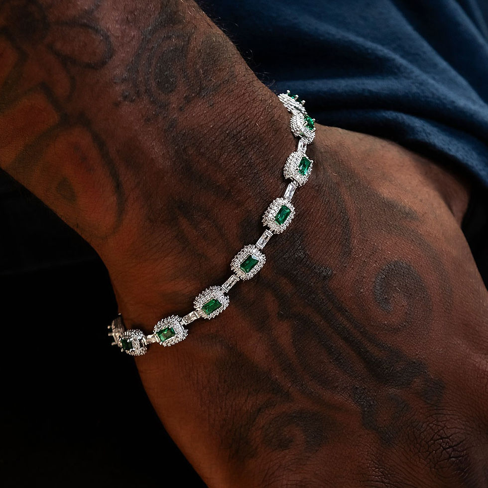 Miniatura: Fashion Jewelry Iced Emerald Cushion Cut Diamond Bracelet White Gold Inla