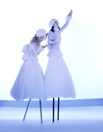 Snow Elegant Stilt Walkers