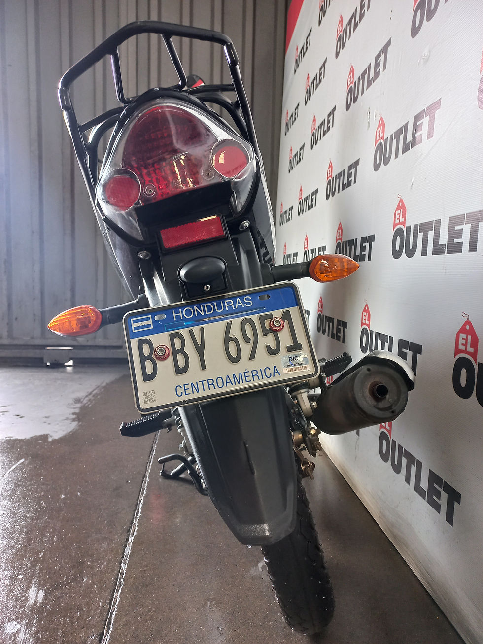 Miniatura: Yamaha T110C