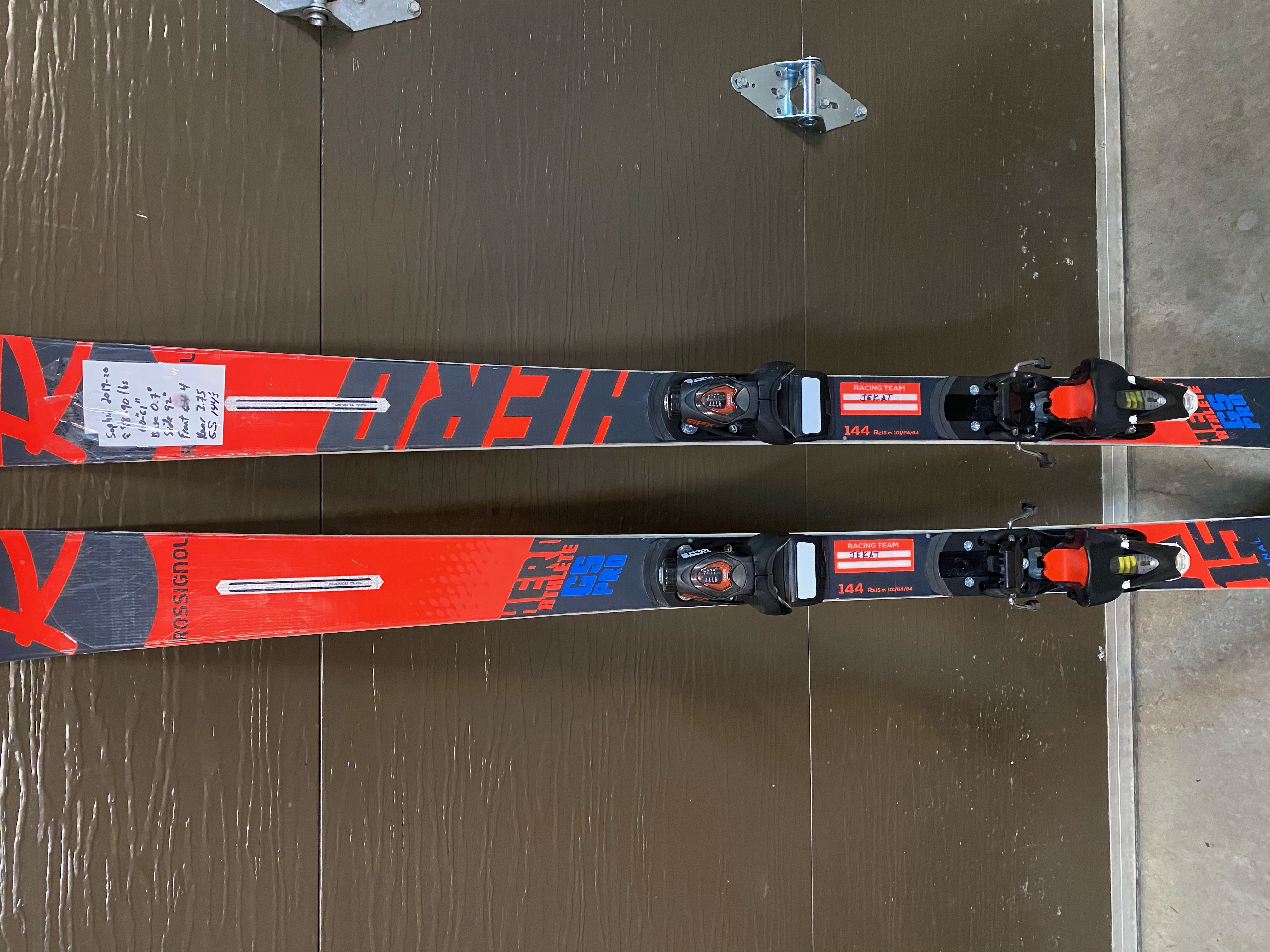 144 Rossignol GS