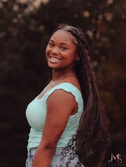 Senior Photos by JMS Face Photography