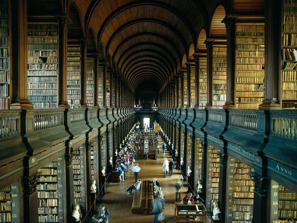 old-library-trinitycollege_6791_600x450.jpg
