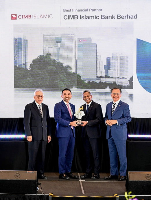 CIMB Islamic secures top honours at CGC Awards