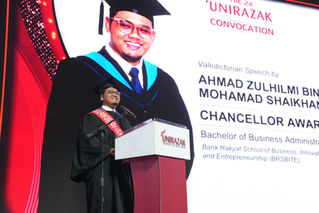 UNIRAZAK Honours 13 Exceptional Graduates at Its 24th Convocation Ceremony