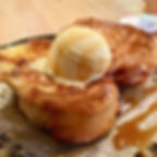 定番フレンチトースト French Toast with vanilla ice cream and syrup
