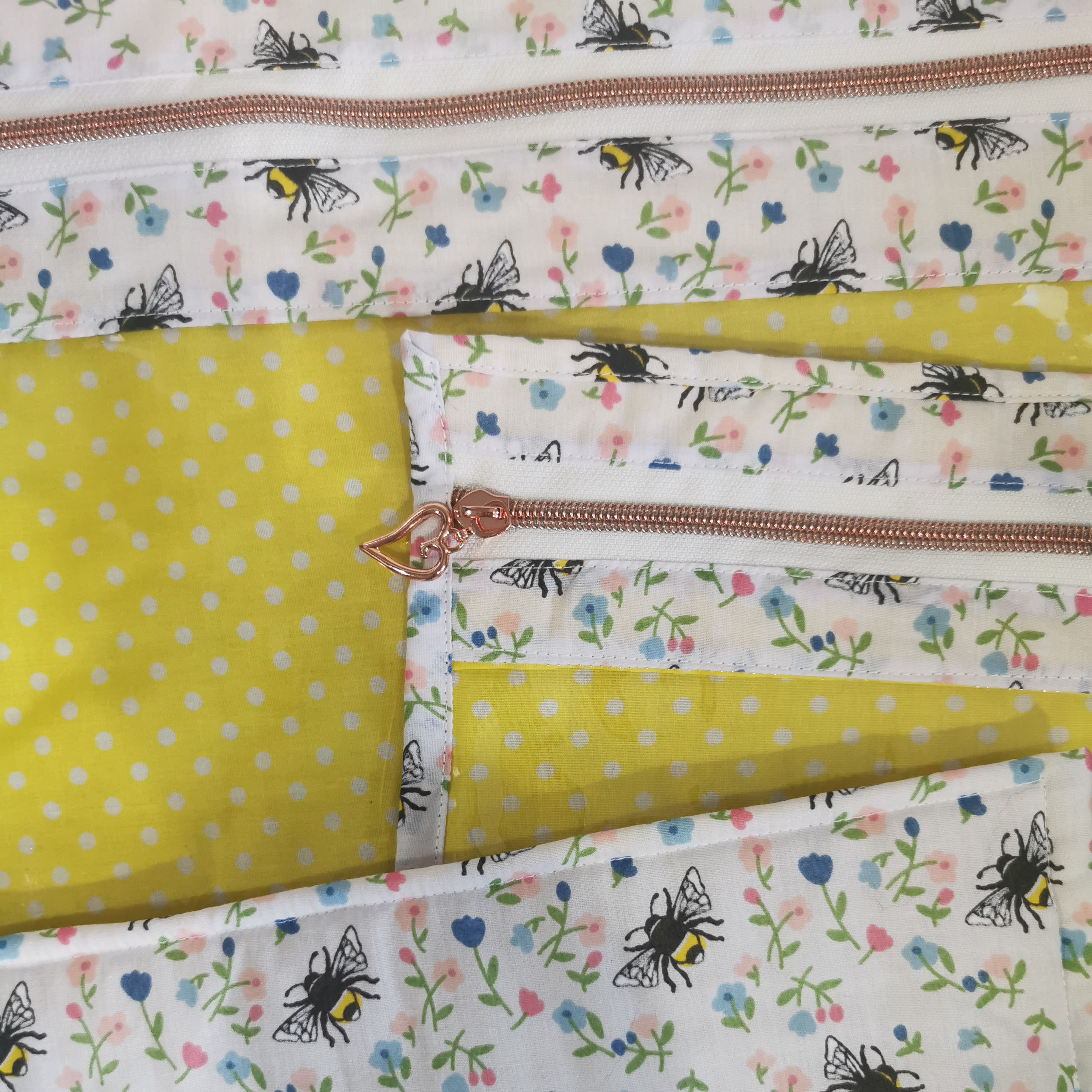 WIP Project Bag - Polka Bees (white)