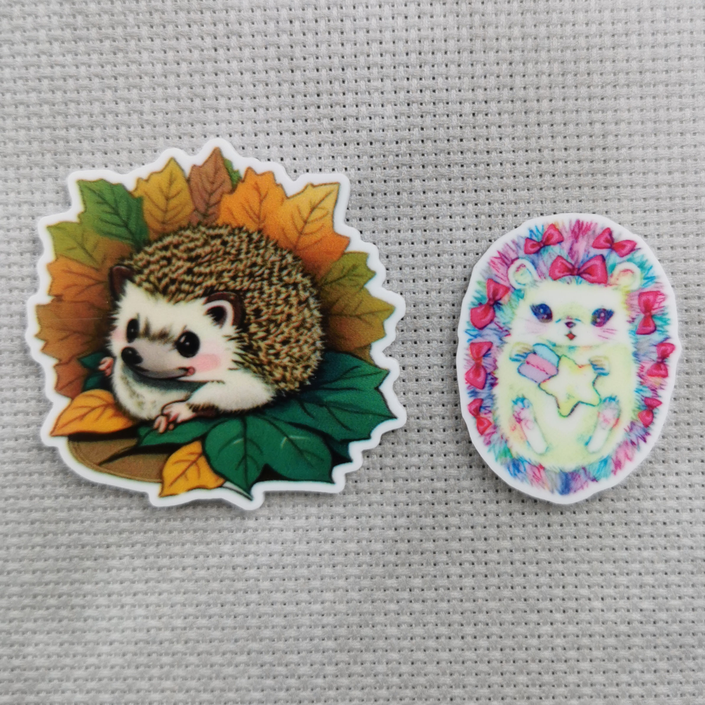 Needle Minder - Autumn Hedgehog / Colourful Hedgehog 