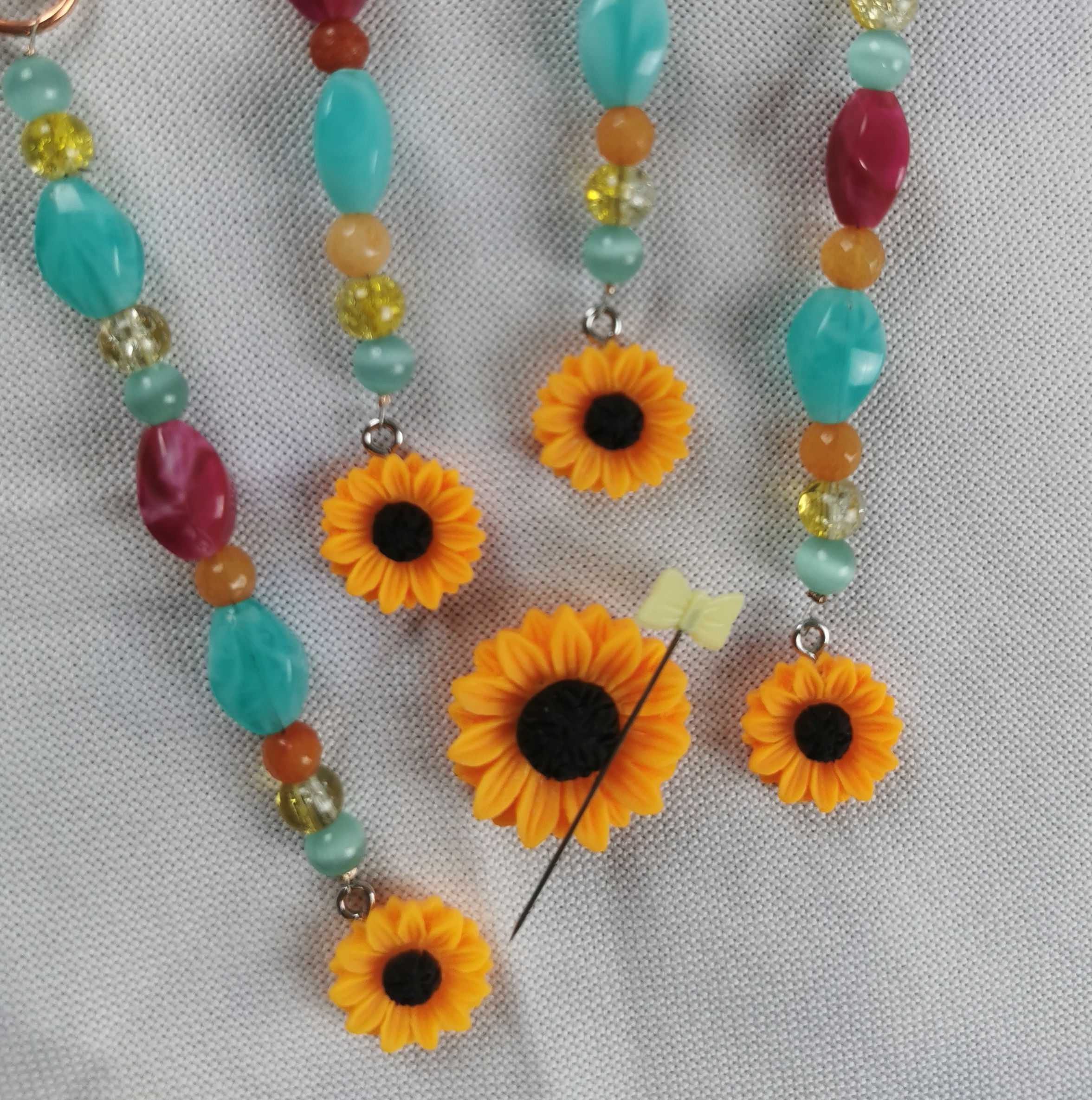 Beaded Scissor Keep & Minder Set - Sunflowers