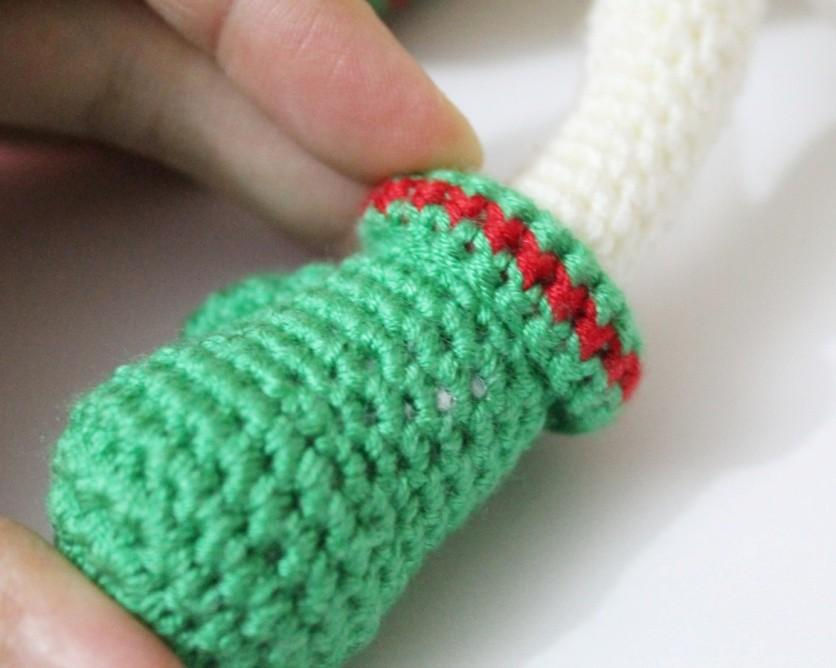 patron-gratis-muñeco-nieve-amigurumi-navidad