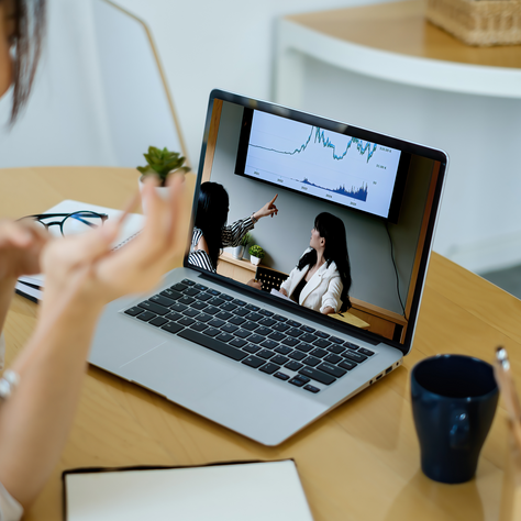 Add Live Training Sessions to Your Corporate eLearning Program