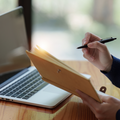 How to Choose the Best Courseware for Employee Training: A Practical Guide