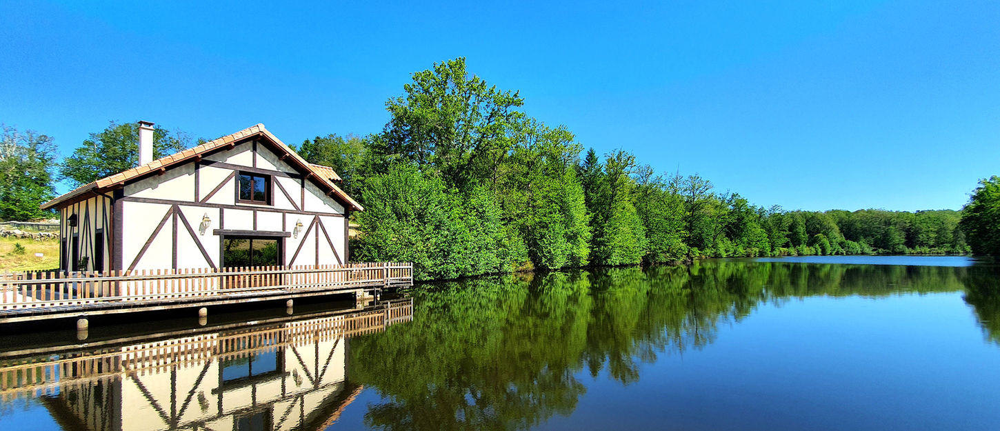 Chalet bord de lac