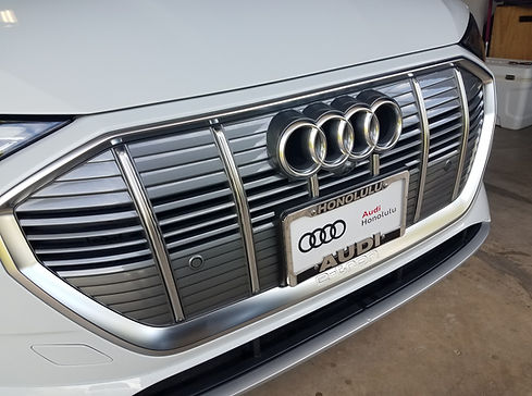 eTRON White (3) IG.jpg