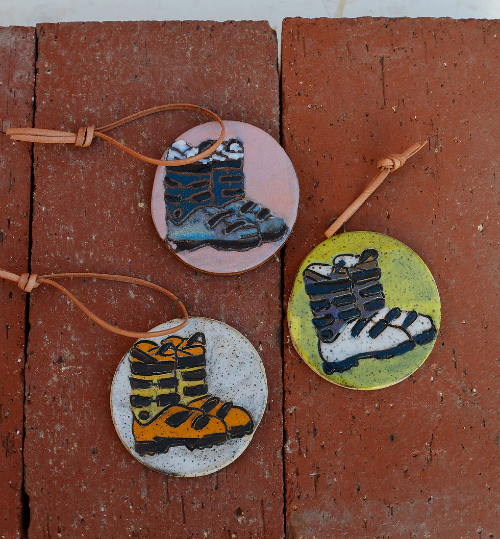 Thumbnail: Crested Boot Ornaments