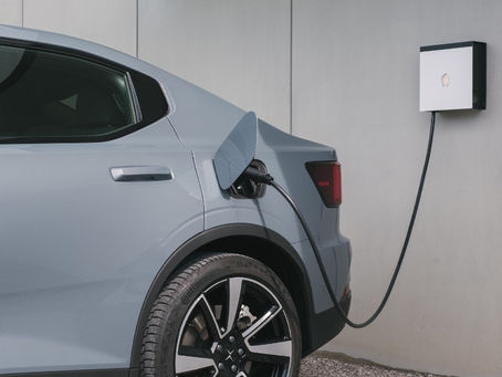 Je elektrische auto thuis opladen: een praktische gids