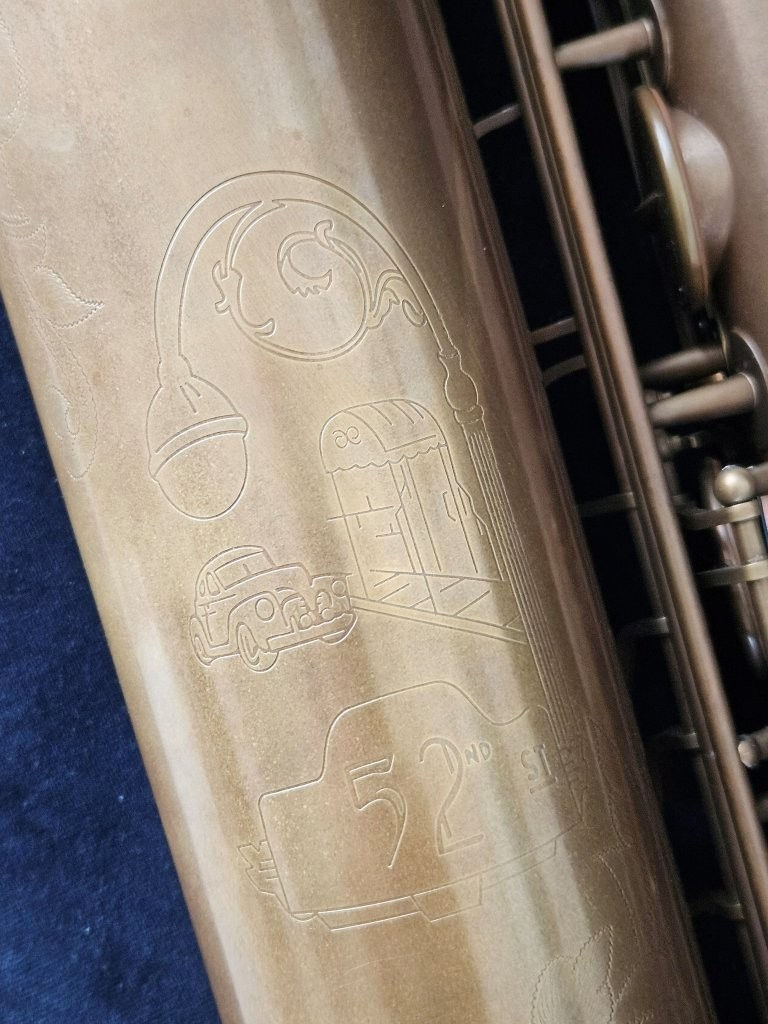 Thumbnail: EASTMAN EAS652 52nd STREET BARITONE SAXOPHONE