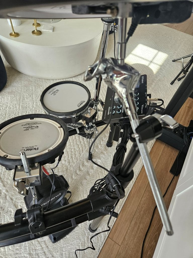Thumbnail: ROLAD ELECTRONIC DRUM SET TD-25K + ACCESSORIES