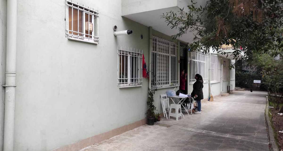 9C-H-04.jpg