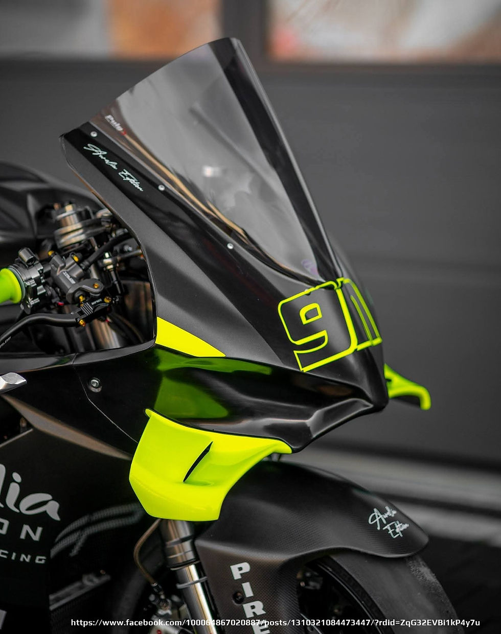 Ducati Panigale V4 (2025+)_03