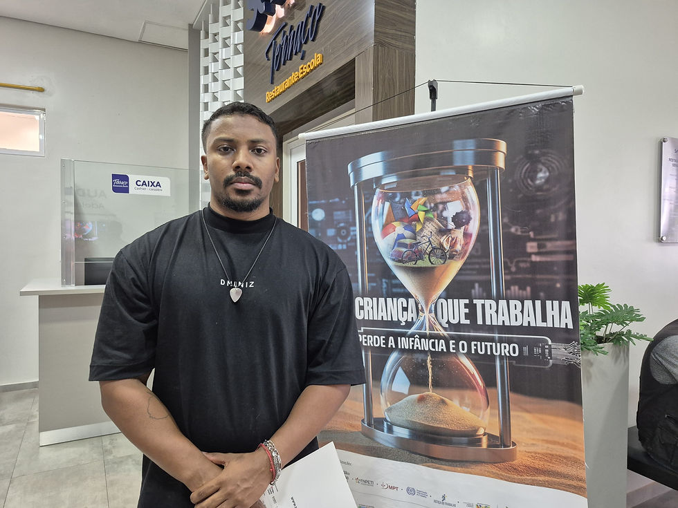 Eduardo Videira assistente social