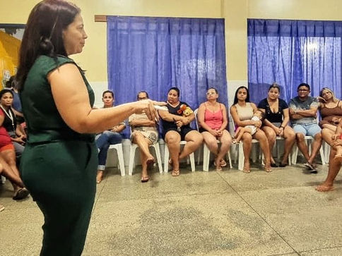 Governo realiza escuta popular no Residencial Vila dos Oliveiras para fortalecer diálogo com a comunidade