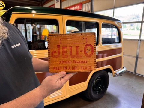 Thumbnail: Wooden Jell-O Box with Lid Vintage Jello Box