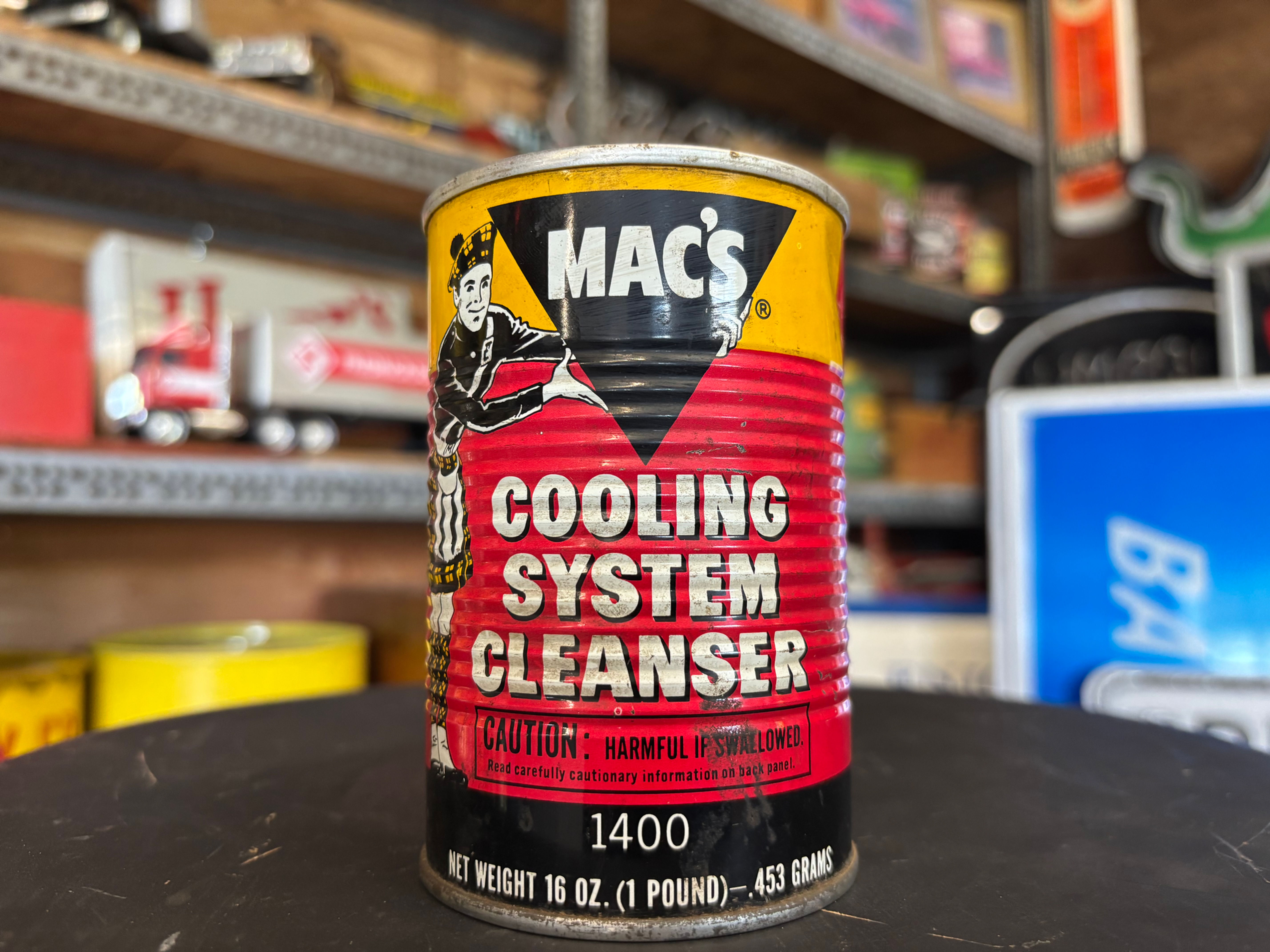 Vintage Shop Can