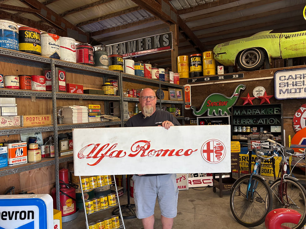 Alfa Romeo Sign