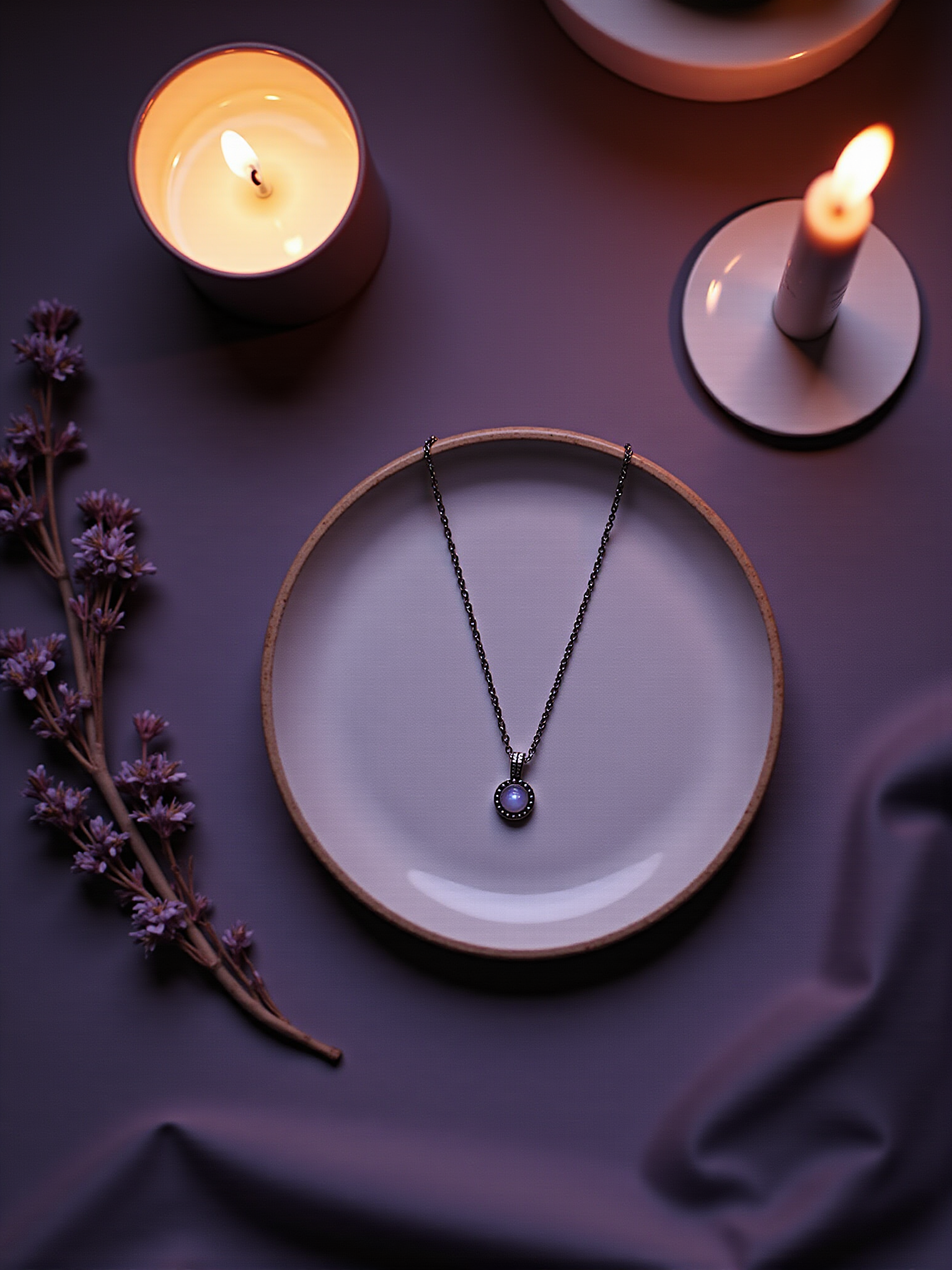Bijou et bougies, ambiance tamisée