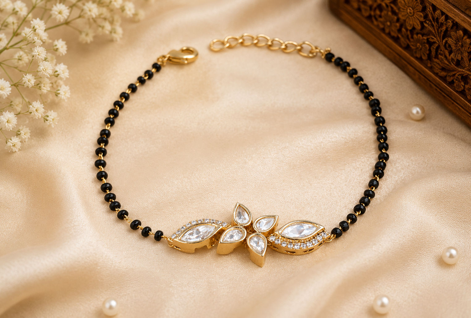 Aarya Hand Mangalsutra/Bracelet