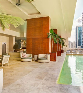 010884-06-Pool WA -Waldorf Astoria Panama.jpg