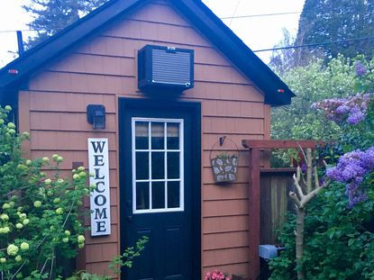 Inns and Outs of Airbnb – Part 1: The Kindness of Strangers