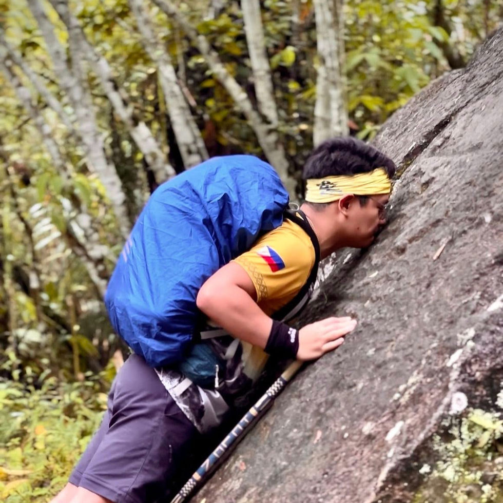kissing stone of lake holon