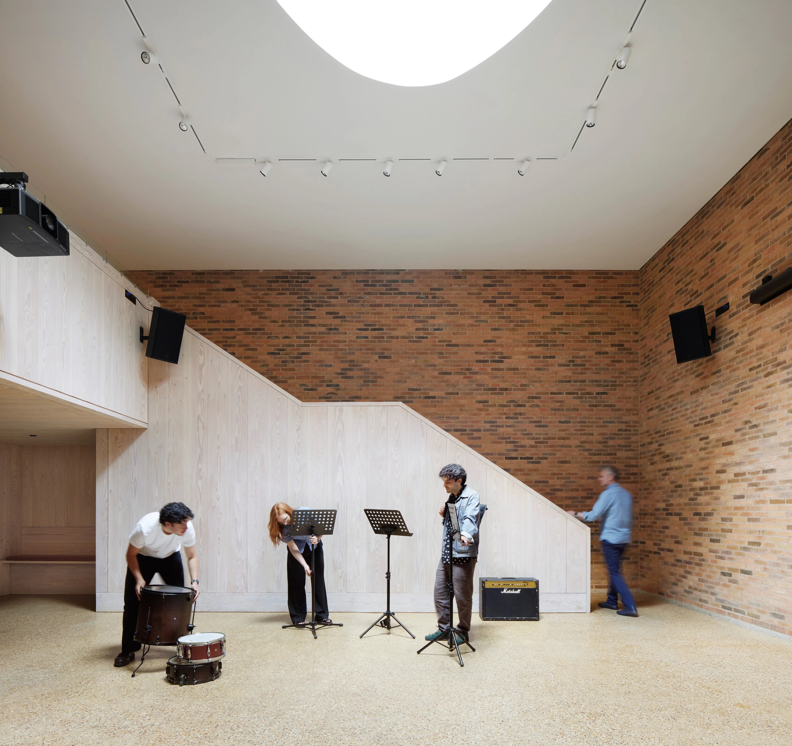 Seamless 40mm BASWA Phon Classic Fine acoustic plaster installation at Emmanuel College, Cambridge University.