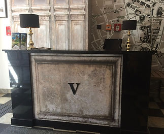 Recepcja Aparthotel Vinfort