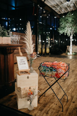 מיתוג לחתונה