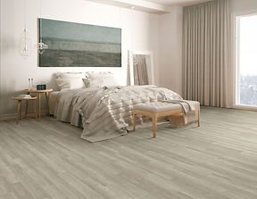 norwood hill Churchill-Downs_Room_1.jpg