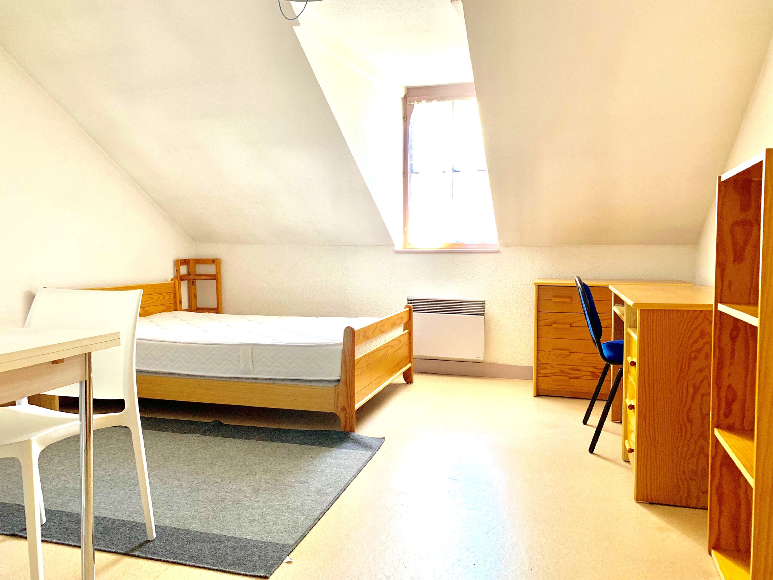 Studio meublé Limoges Secteur Churchill -C26