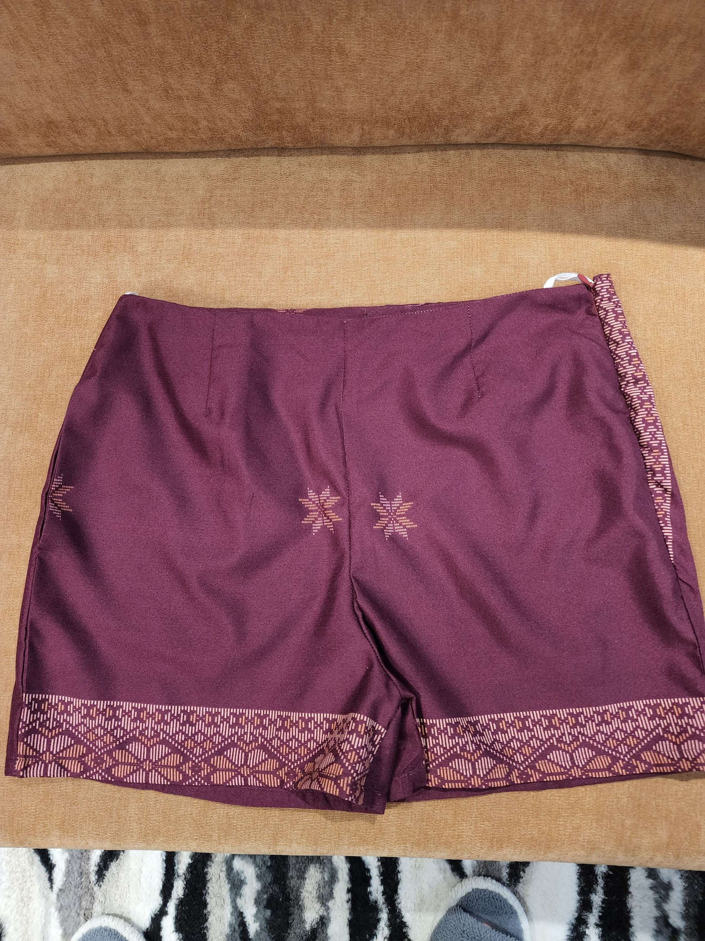 Batik Shorts 