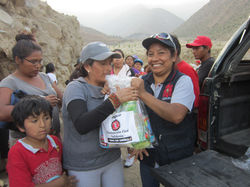 Entrega de donaciones
