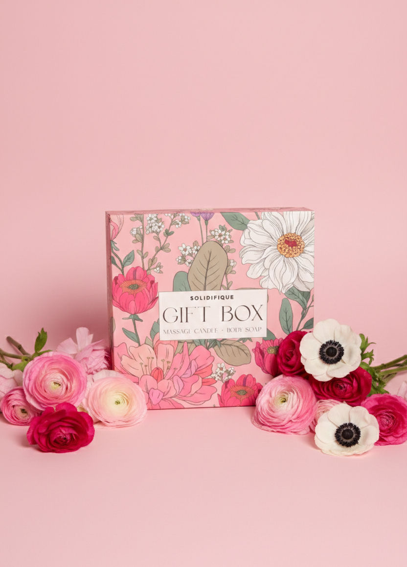 Миниатюра: SOLIDIFIQUE Gift Box Масажна свещ + Сапун