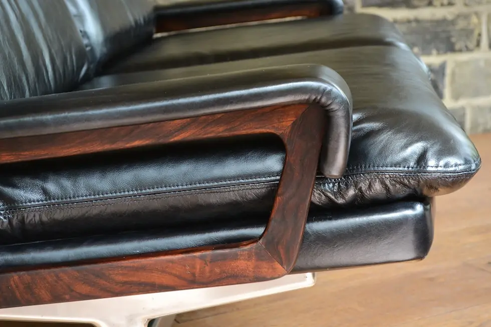 Thumbnail: Andre Vandenbeuck : King Sofa