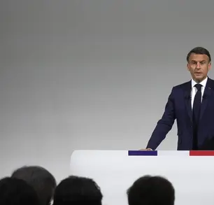 Législatives en France: Emmanuel Macron justifie la dissolution et livre son plan de bataille
