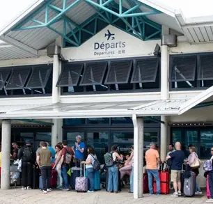 Nouvelle-Calédonie: «retour progressif à la vie normale» avec une réouverture de l'aéroport