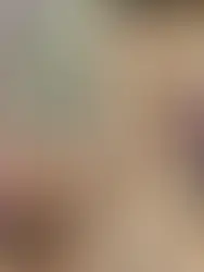 Rennes:Macron, Darmanin, Le Maire…Qui pose des photos d’hommes politiques sur des crottes de chien?