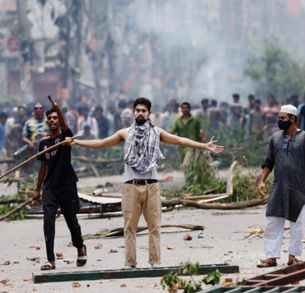 Bangladesh: une centaine de morts dans les manifestations, un couvre-feu et l'armée déployée