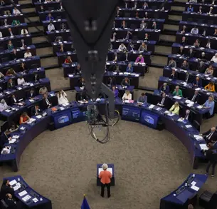 La Commission européenne épingle sept pays, dont la France, pour leurs déficits budgétaires