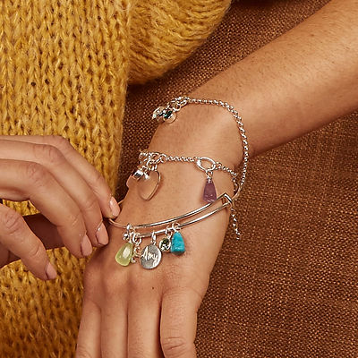 charm bracelet model.jpeg