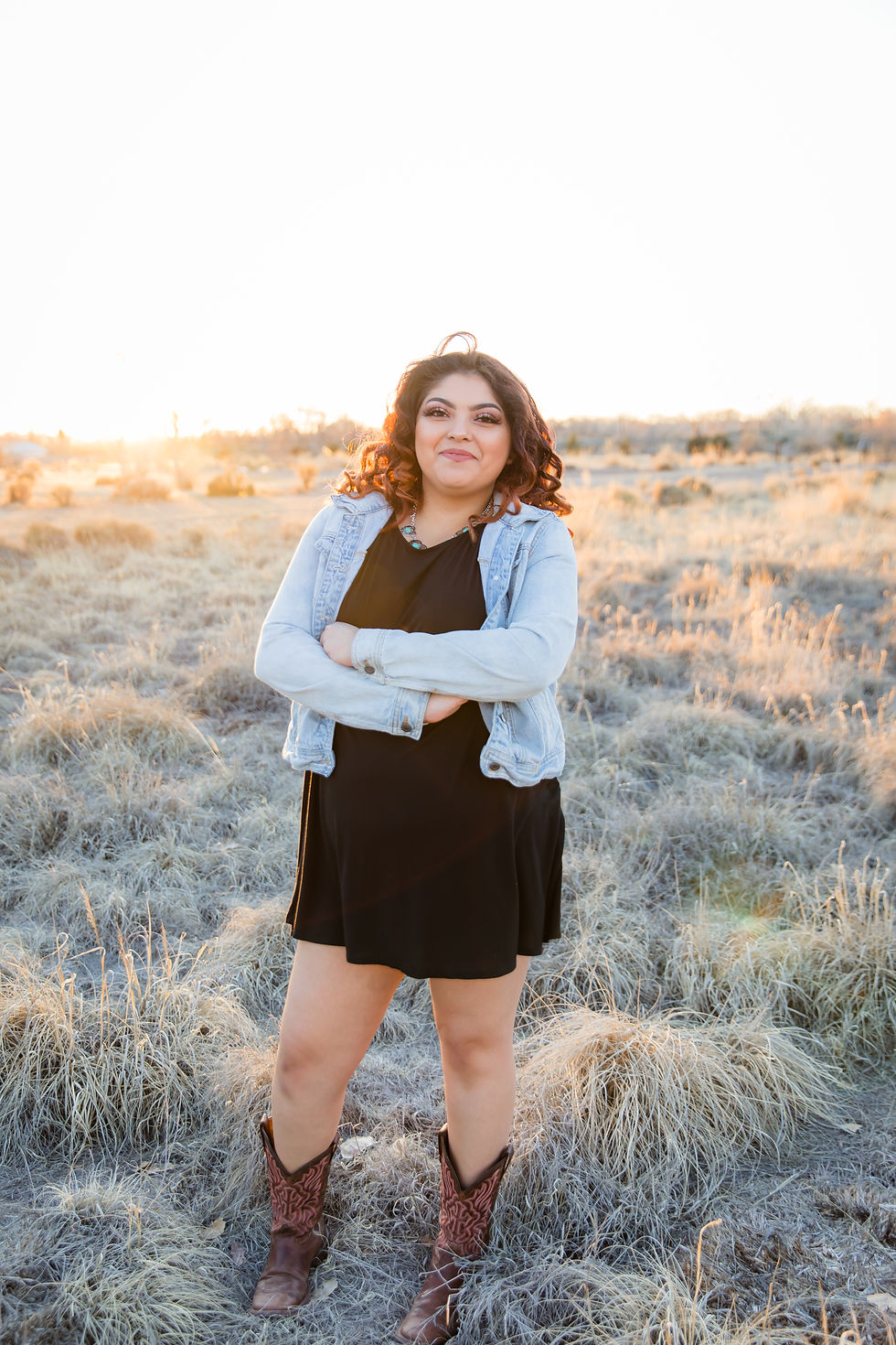senior girl in western theme